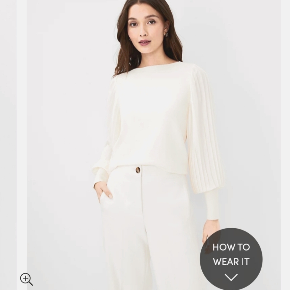 Ann Taylor, Large, Winter White pleated long-sleeved shirt
